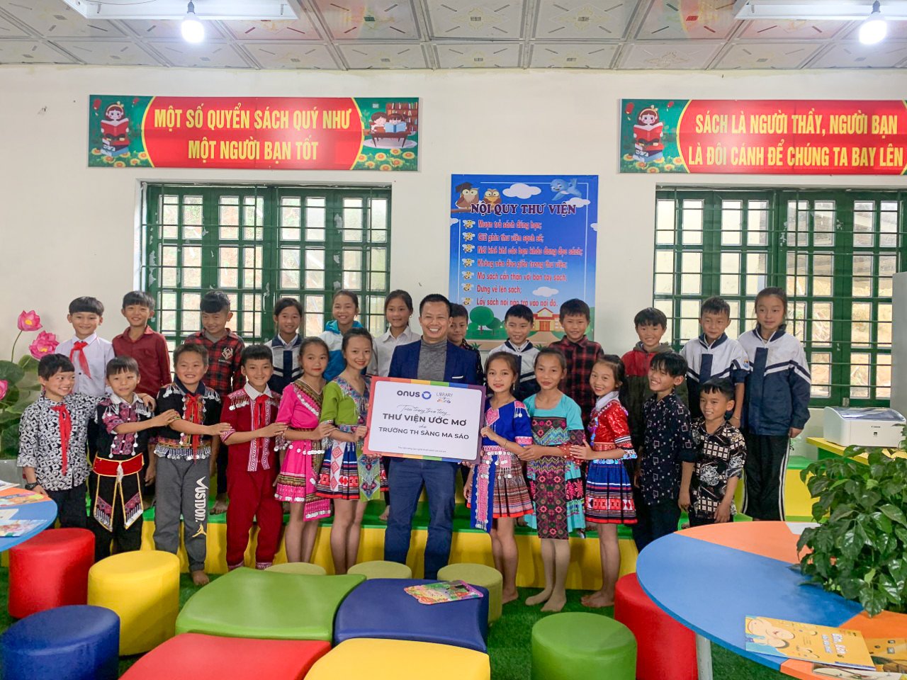 Reflecting on the Journey of Donating Two Dream Libraries to Children in Lao Cai